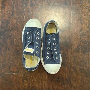Navy Lace-less Converse Sneakers - Toddler - Size 11